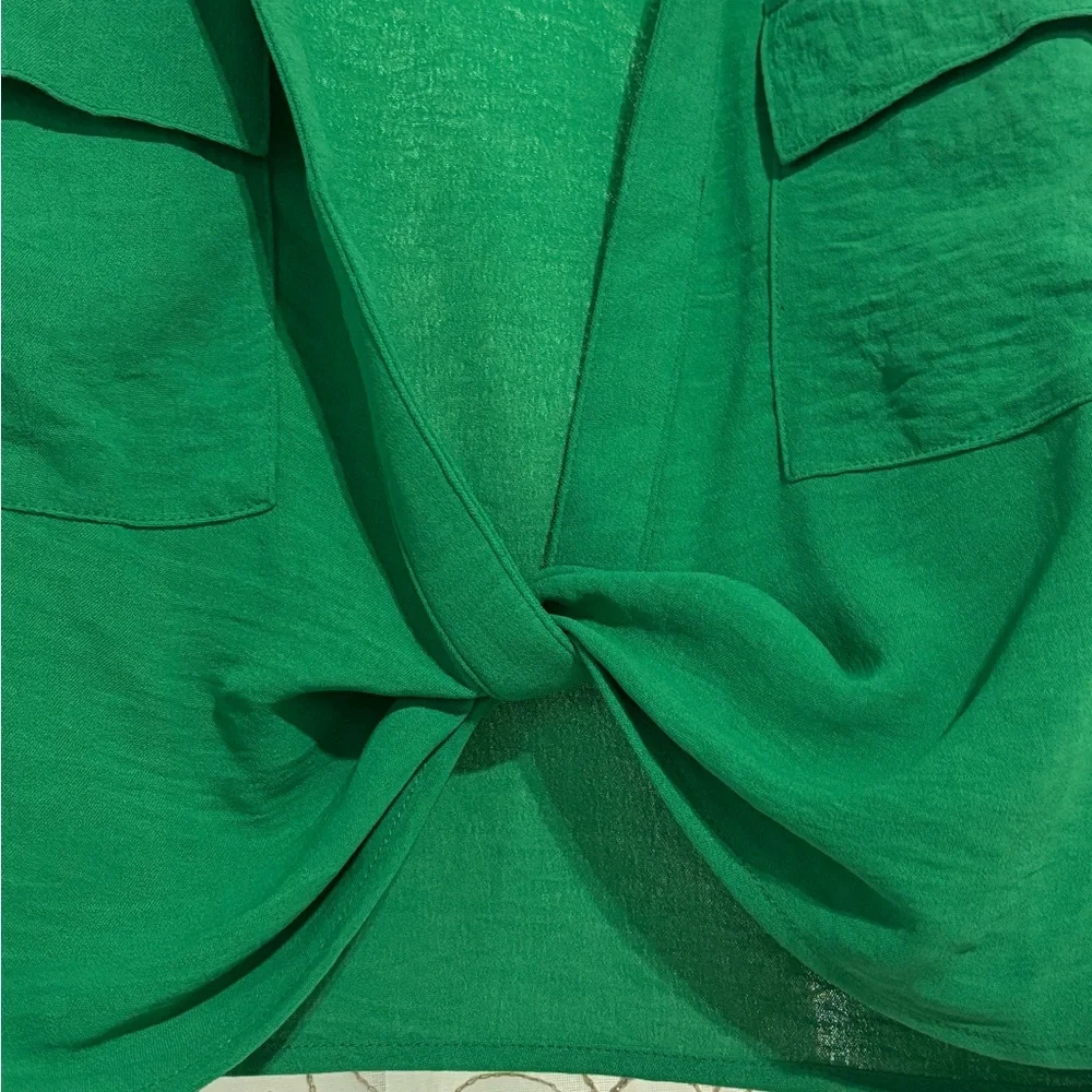Love J Green Knot Front Shirt - Picture 4 of 7